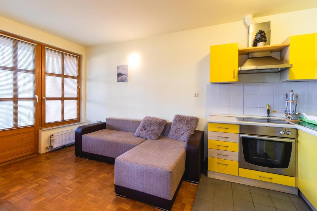 Relax Apartment In Banovci 베라이 외부 사진